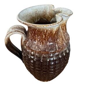 Brown Pottery Pitcher 1 Quart Ruffled Spout Grid Pattern Handle Drip Glaze 40 oz